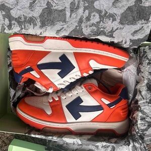 Off-White Men's Sneakers